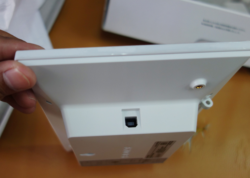 http://image.coolz-server.com/file/gzKCQiUa.JPG